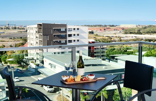 Gladstone Hotel | Oaks Gladstone Grand Hotel