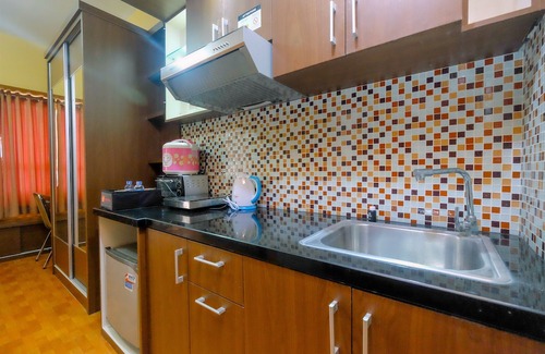 Pondokcina Hotel | Comfortable Studio Apartment at Taman Melati Near Universitas Indonesia