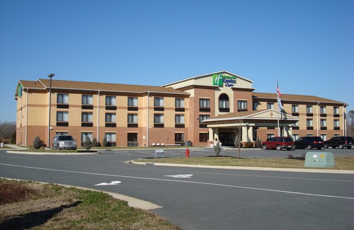 Exmore Hotel | Holiday Inn Express Hotel & Suites Exmore-Eastern Shore, an Ihg Hotel