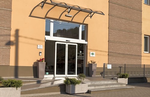 Canove Hotel | Stella Delle Langhe