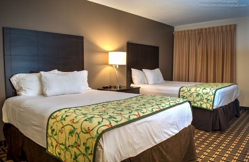 Lindsay Hotel | Ramada by Wyndham Lindsay