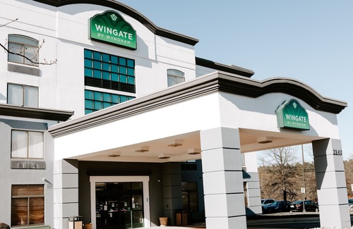Chantilly Hotel | Wingate by Wyndham - Dulles International