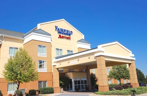 Winchester Hotel | Fairfield Inn and Suites by Marriott Winchester