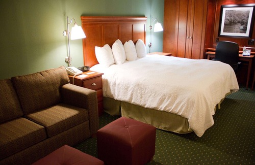 Charleston Hotel | Hampton Inn Charleston-Downtown