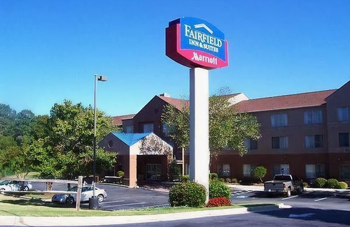 Macon Hotel | Fairfield Inn & Suites Macon