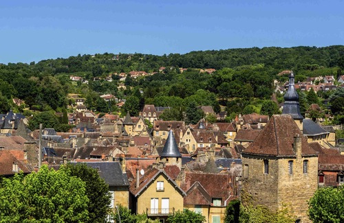 Sarlat-la-Caneda Hotel | Ibis Sarlat