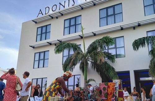 Maho Hotel | Adonis Cupecoy