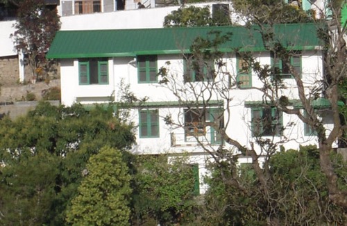 Smanora Range Hotel | The Green Lodge