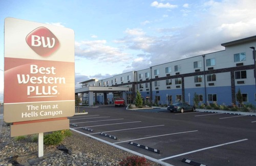 Clarkston Hotel | Best Western Plus the Inn at Hells Canyon