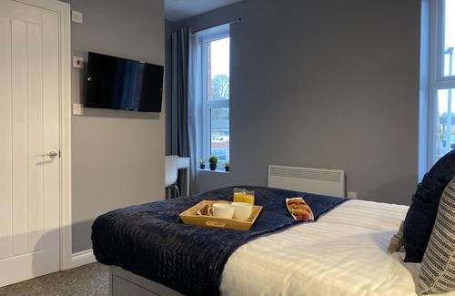 Flint Hotel | The North Wales Gathering - 9 Bedroom - EV Charging