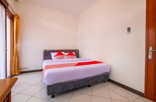 Bandung Hotel | Sinulingga Residence