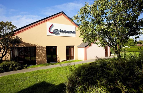 Barentin Hotel | Campanile Rouen Nord - Barentin