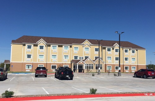 Monahans Hotel | Microtel Inn and Suites by Wyndham Monahans