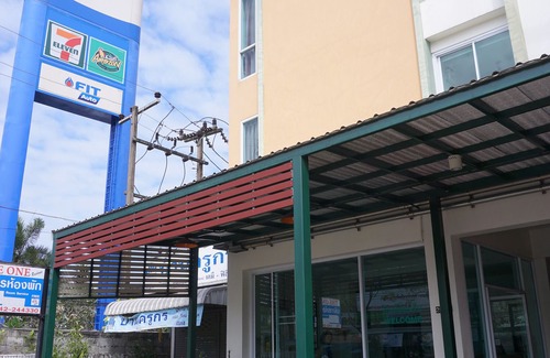 Mak Khaeng Hotel | The One Residence