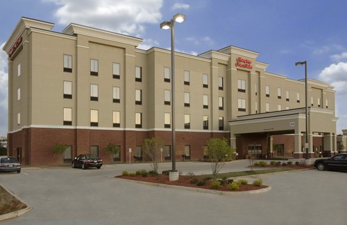 McComb Hotel | Hampton Inn & Suites McComb