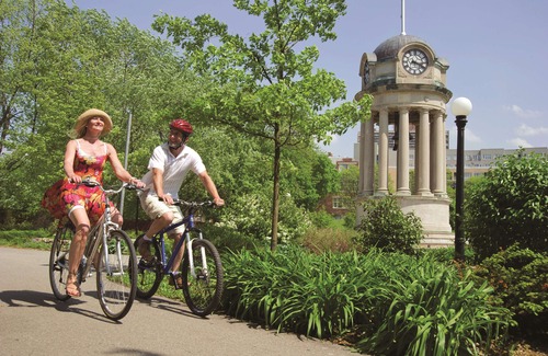 Rosemount Hotel | Quality Inn - Kitchener