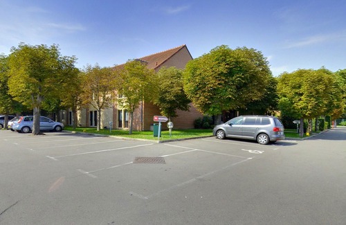 Maisons-Laffitte Hotel | Ibis Maisons Laffitte