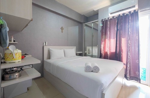 Rawasari Hotel | Mini Studio Green Pramuka Apartment