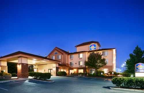 Chehalis Hotel | Best Western Plus Park Place Inn & Suites