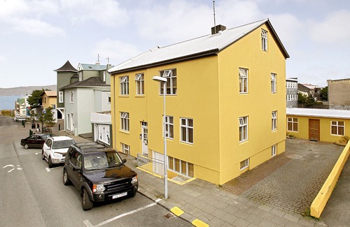 Downtown Hotel | Alfred's Apartments