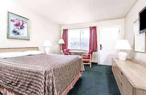 La Grande Hotel | Travelodge by Wyndham La Grande