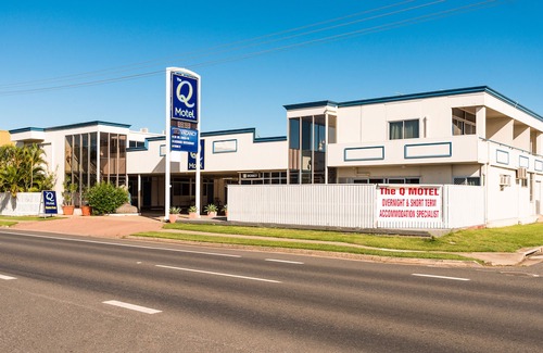 Allenstown Hotel | The Q Motel Rockhampton