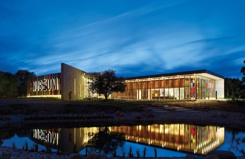 Rosemount Hotel | Quality Inn - Kitchener