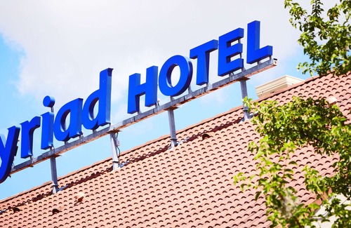 Crepy-en-Valois Hotel | Kyriad Crepy en Valois