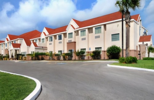 Aransas Pass Hotel | Microtel Inn & Suites by Wyndham Corpus Christi/Aransas Pass