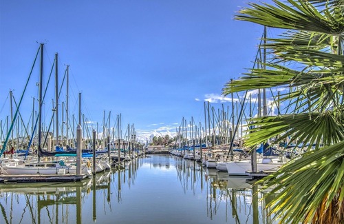 El Lago Hotel | Hampton Inn Houston NASA-Johnson Space Center