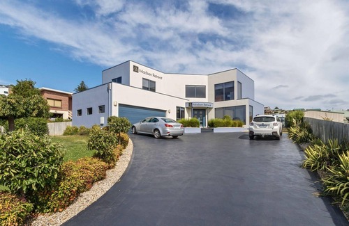 Penguin Hotel | Madsen Retreat