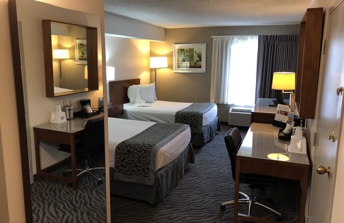 Lakeview Hotel | Days Inn by Wyndham Manassas Battlefield