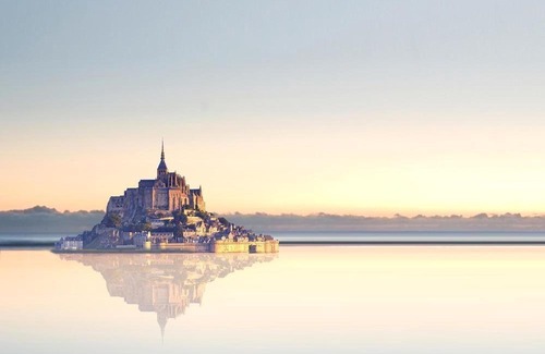Le Mont-Saint-Michel Hotel | Les Terrasses Poulard