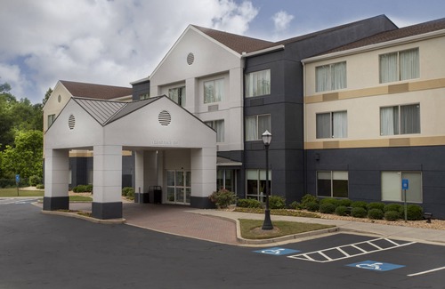 Macon Hotel | Fairfield Inn & Suites Macon