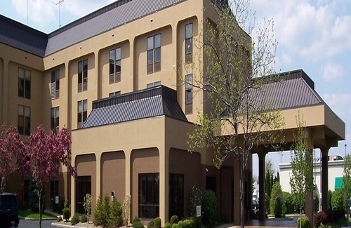 Maumee Hotel | Hampton Inn Toledo-South/Maumee