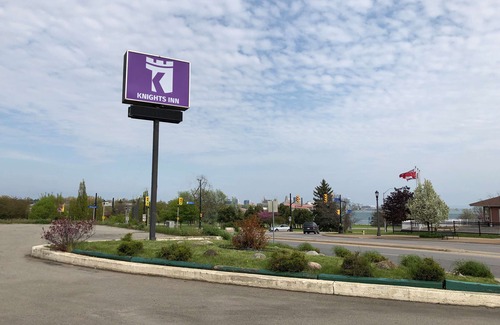 Fort Erie Hotel | Knights Inn Fort Erie