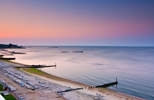 Westbrook Center Hotel | Water's Edge Resort & Spa