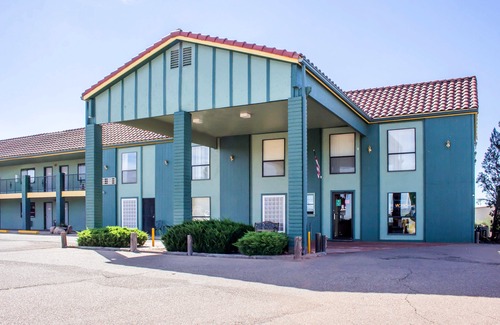 Snowflake Hotel | Rodeway Inn Silver Creek Inn