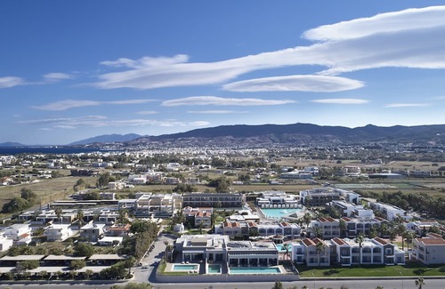 Lambi Hotel | Pelagos Suites Hotel & Spa