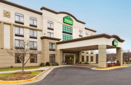 Chantilly Hotel | Wingate by Wyndham - Dulles International