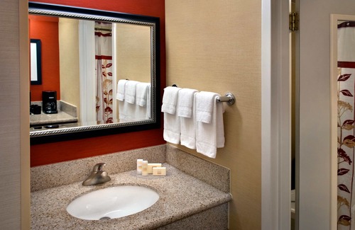 Fishkill Hotel | Courtyard by Marriott Fishkill