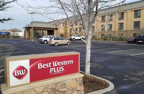 Altamont Hotel | Best Western Plus Olympic Inn