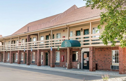 Findlay Hotel | Quality Inn Findlay