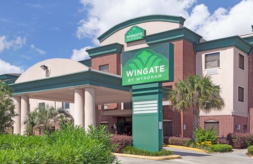 Aldine Hotel | Wingate by Wyndham Houston Bush InterContinental Airport IAH