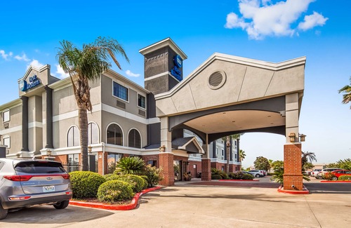 Texas City Hotel | Best Western Mainland Inn & Suites