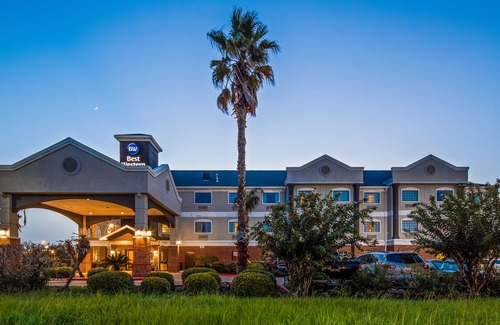 Texas City Hotel | Best Western Mainland Inn & Suites