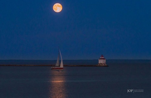 Thunder Bay Hotel | Days Inn by Wyndham Thunder Bay North