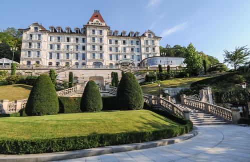 Menthon-Saint-Bernard Hotel | Le Palace de Menthon