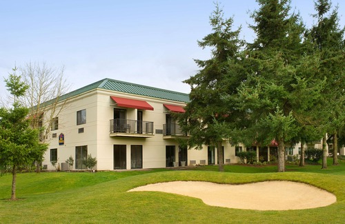 Kent Hotel | Best Western Plus Plaza by The Green