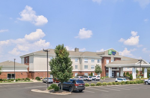 Mineralwells Hotel | Holiday Inn Express Mineral Wells, an Ihg Hotel